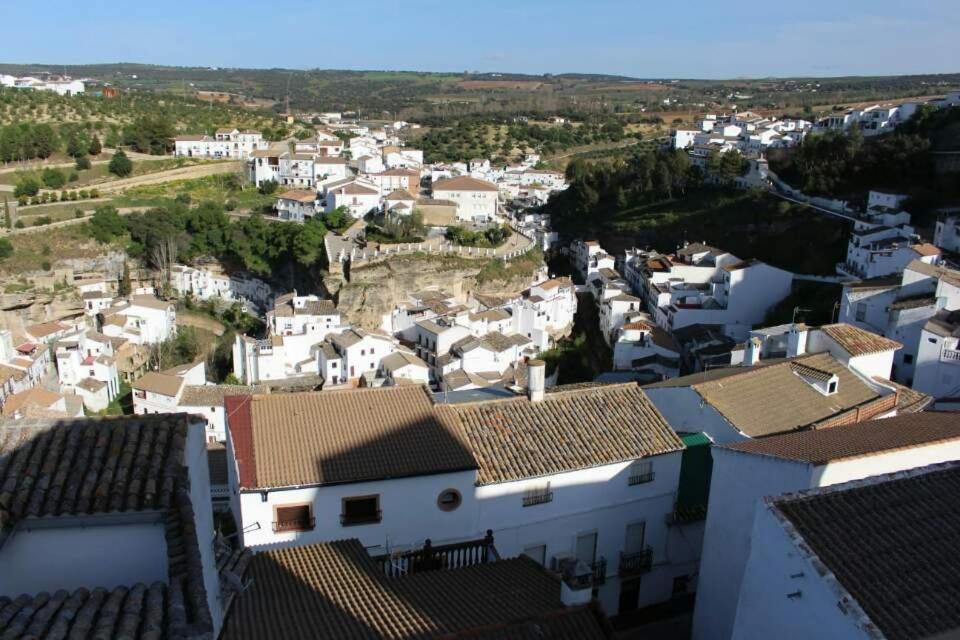 Alojamiento Rural Carmen Setenil De Las Bodegas Dış mekan fotoğraf