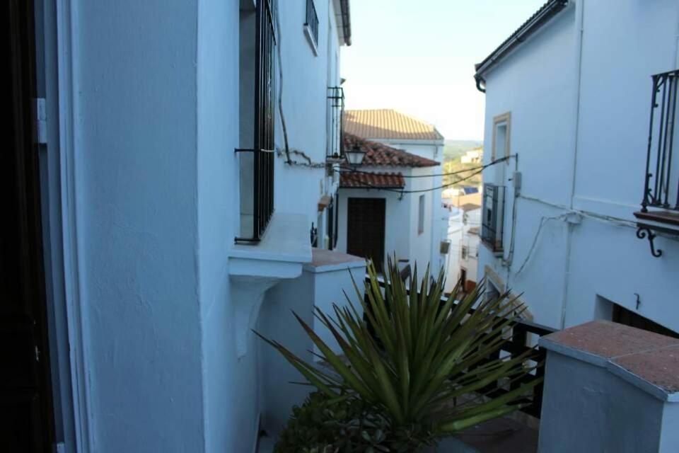 Alojamiento Rural Carmen Setenil De Las Bodegas Dış mekan fotoğraf